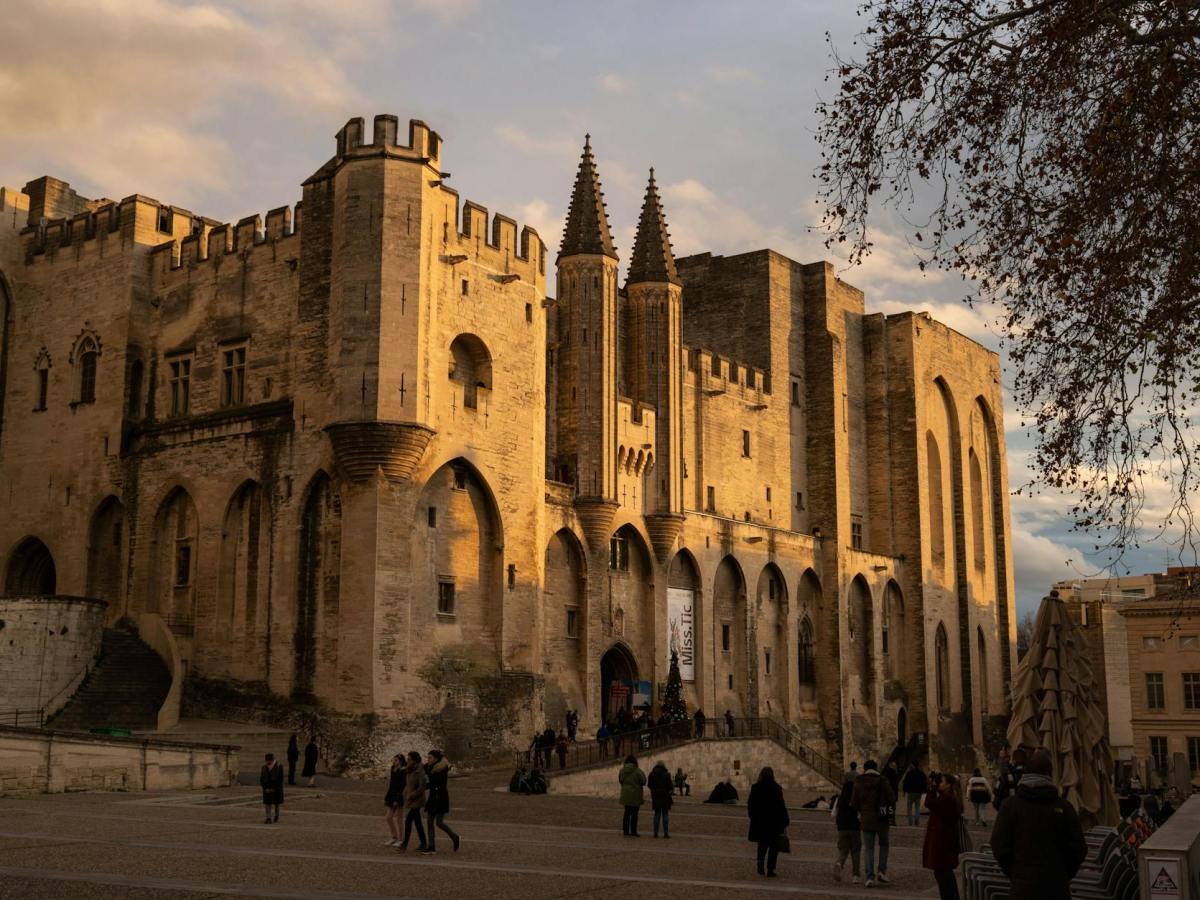 Avignon, emplois disponibles en&nbsp;septembre